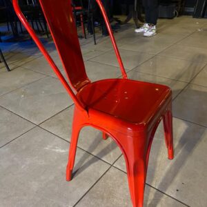 Remate Silla Roja de Metal (38un)
