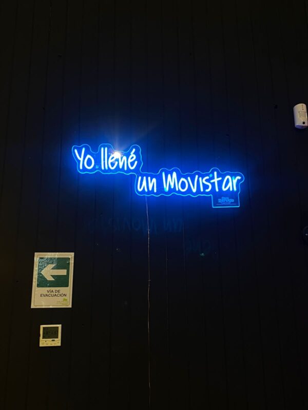 Neon - Yo llene un Movistar